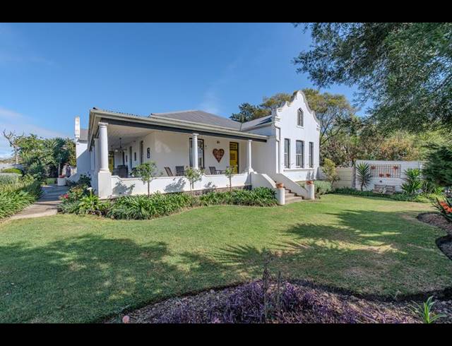 4 BEDROOM HOUSE FOR SALE IN RIVIERSONDEREND